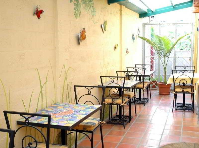 Forty Winks Inn Port of Spain Eksteriør bilde