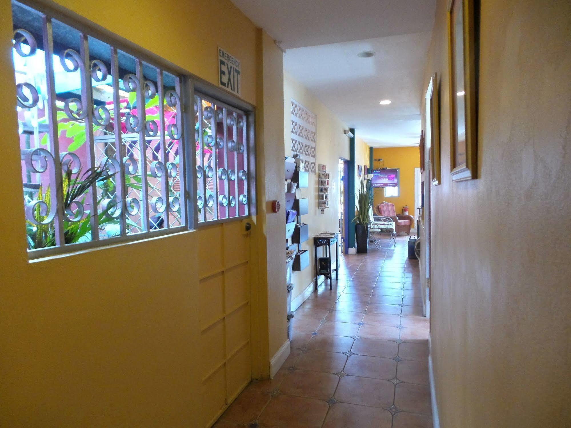 Forty Winks Inn Port of Spain Eksteriør bilde